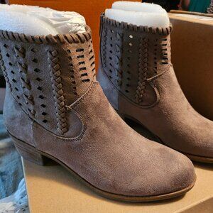 Indigo rd Womens Booties sz 7